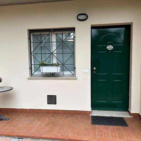 Appartamento In Villa Nico'S Home Gallarate Exteriér fotografie