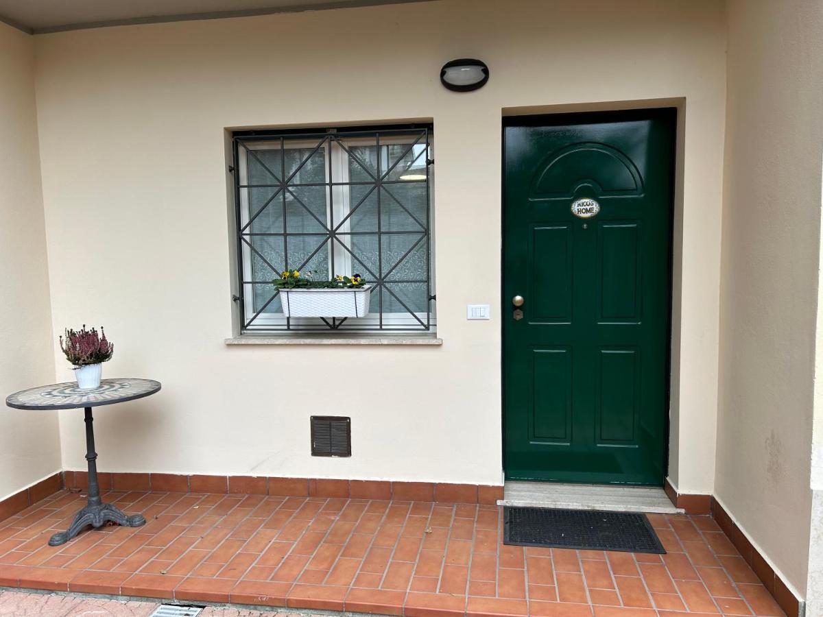Appartamento In Villa Nico'S Home Gallarate Exteriér fotografie
