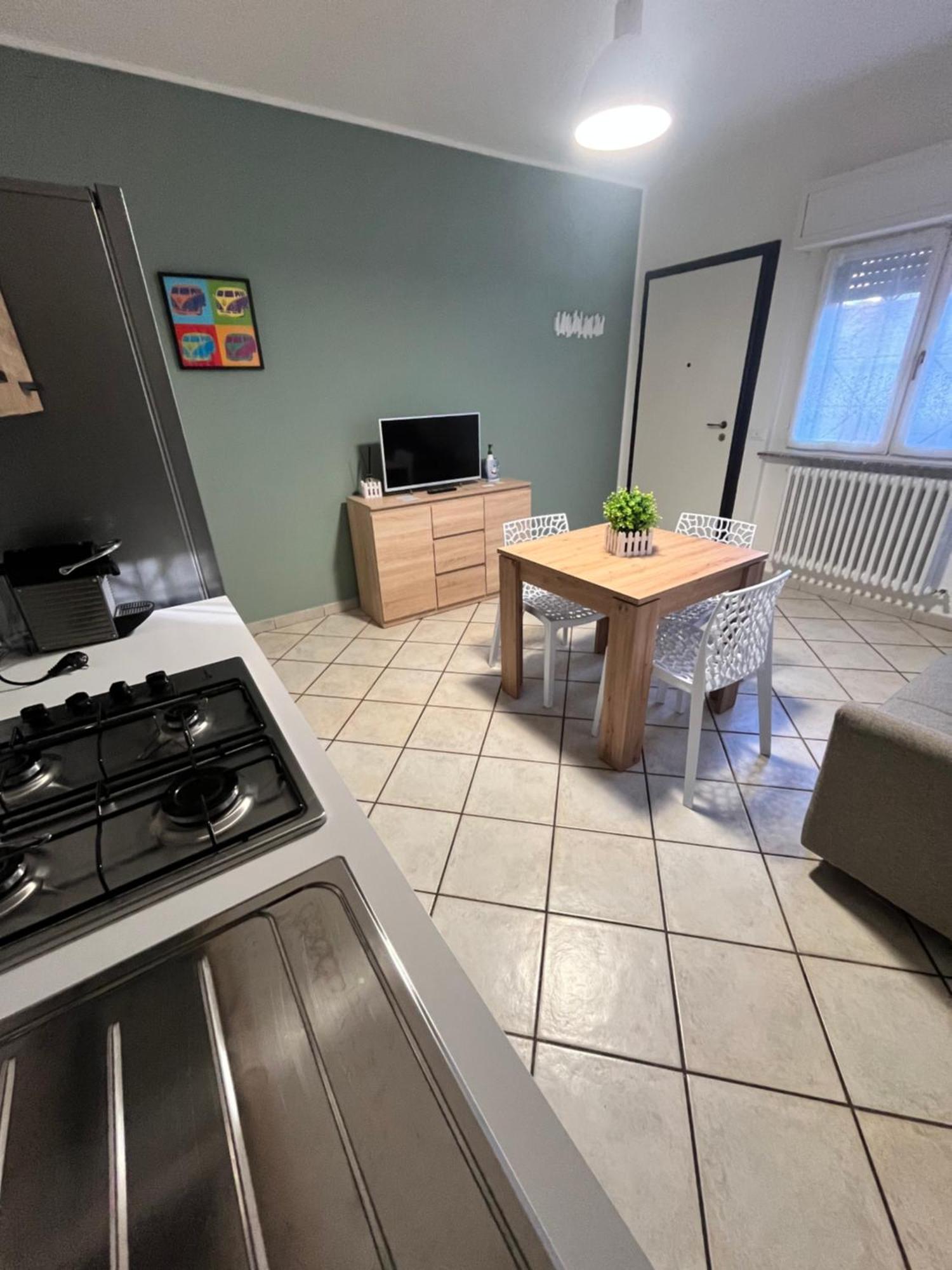 Appartamento In Villa Nico'S Home Gallarate Exteriér fotografie