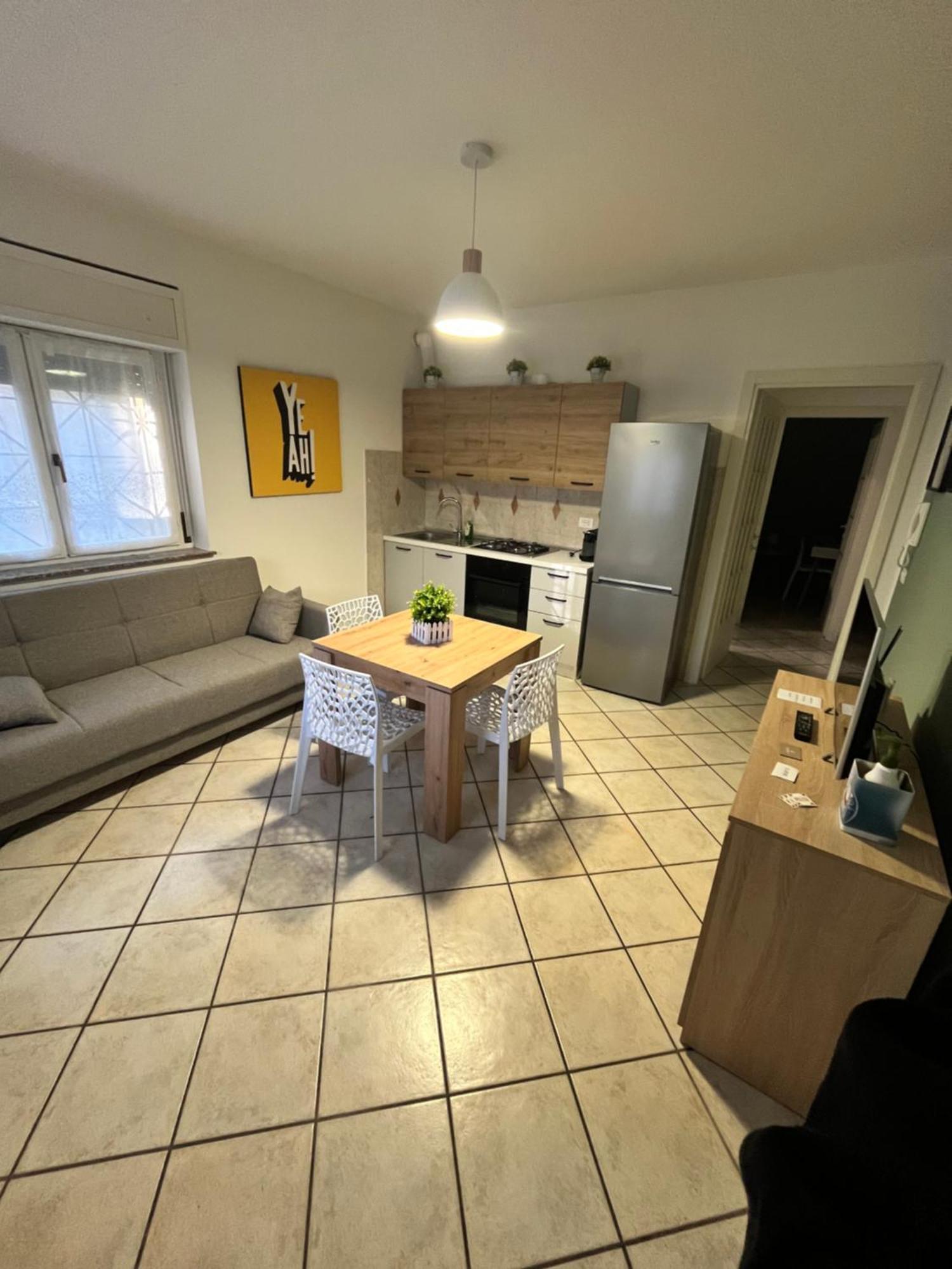 Appartamento In Villa Nico'S Home Gallarate Exteriér fotografie